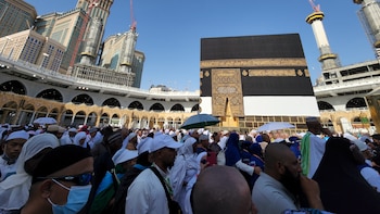 Rey de Arabia Saudí invita