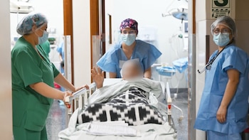 La cirugía fue exitosa, aunque