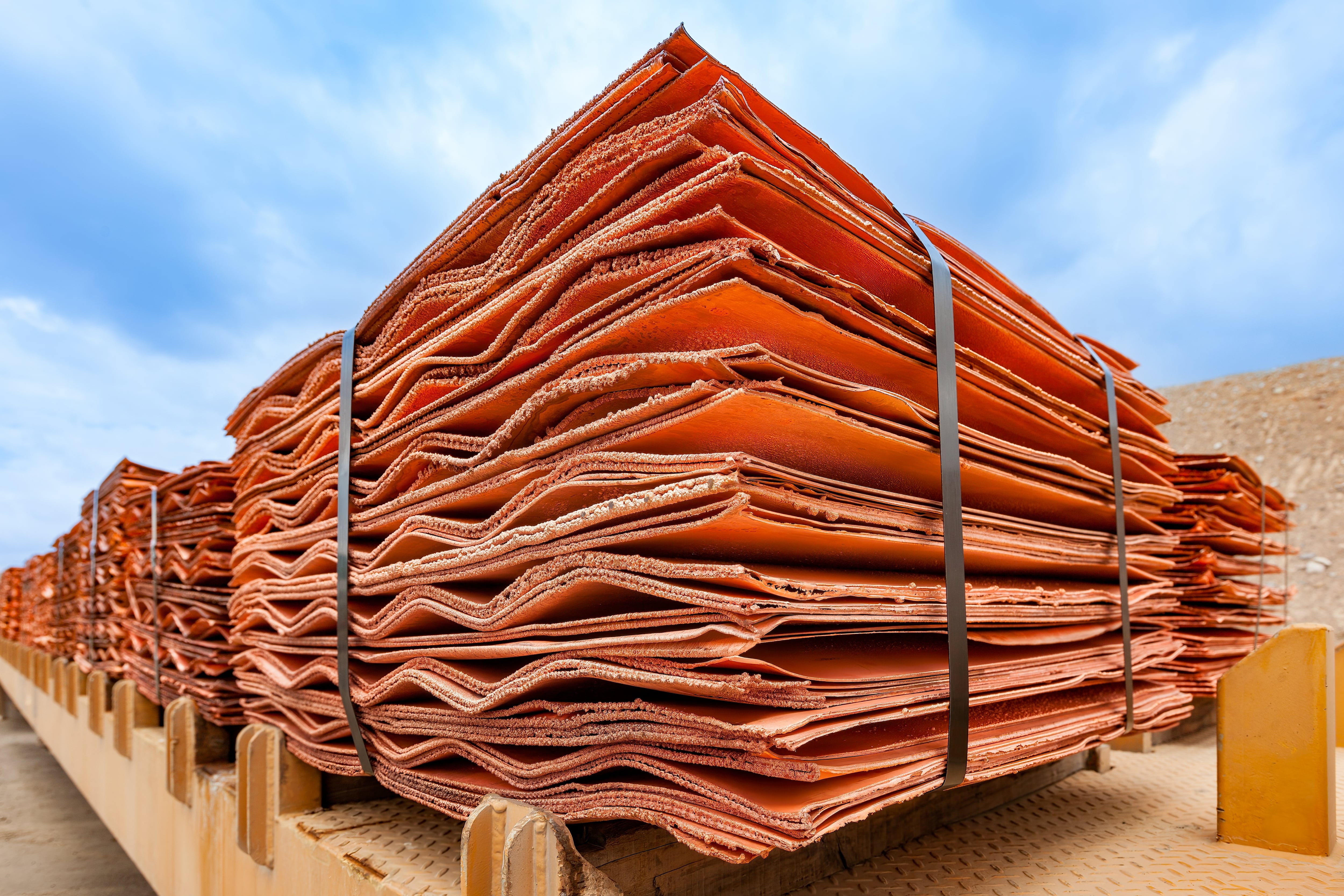 Los países que dependen de importaciones del metal comenzaron a utilizar instrumentos financieros para asegurar contratos de abastecimiento durante décadas (Foto: Shutterstock)