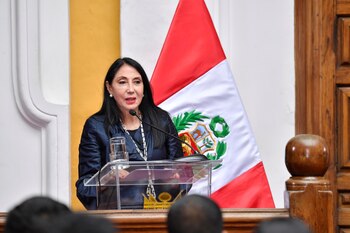 Elizabeth Astete, como canciller, tuvo