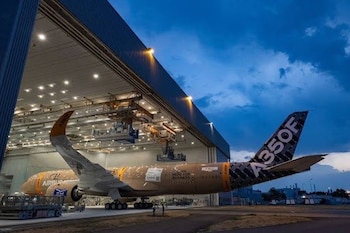 21/10/2026 Avión de carga A350F de Airbus en un hangar..
Airbus prevé que el mercado mundial de transporte aéreo de mercancías crezca un 46% hasta 2045, lo que supondría incrementar la flota actual de 2.360 aviones a 3.460 dentro de 19 años, según ha informado este miércoles mediante una nota de prensa que se hace eco de lo anunciado en el simposio Cargo Facts.
ECONOMIA
AIRBUS