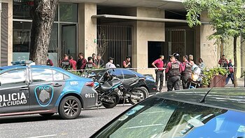 Un policía se enfrentó a