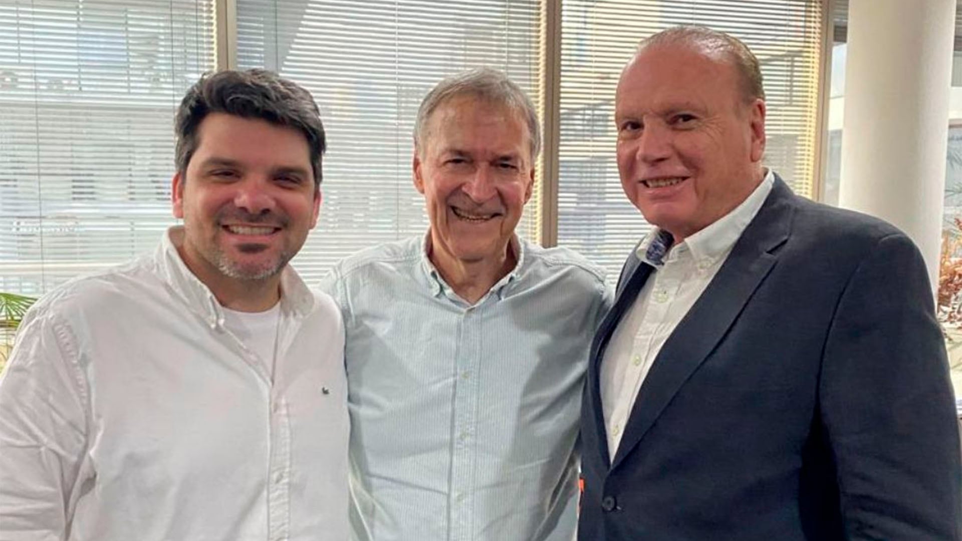 Otacehé junto a Schiaretti