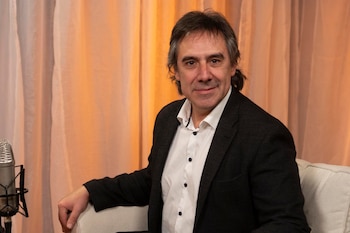 El Puente - Gustavo Bustamante Claustrofobia