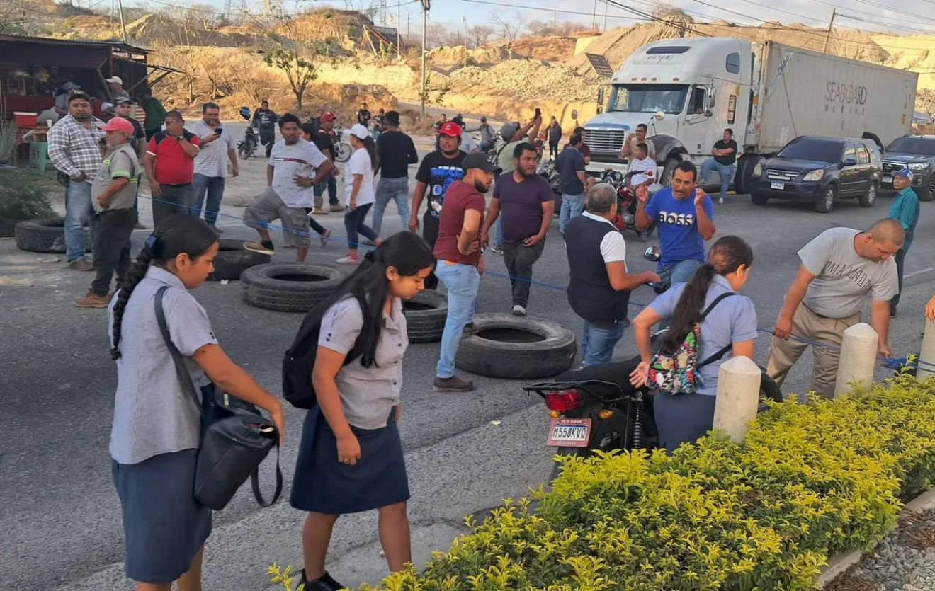 La capital de Guatemala entra en alerta por las protestas de transportistas y posibles bloqueos este viernes 24 de julio