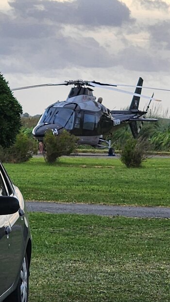 Un escolta que trasportaba una