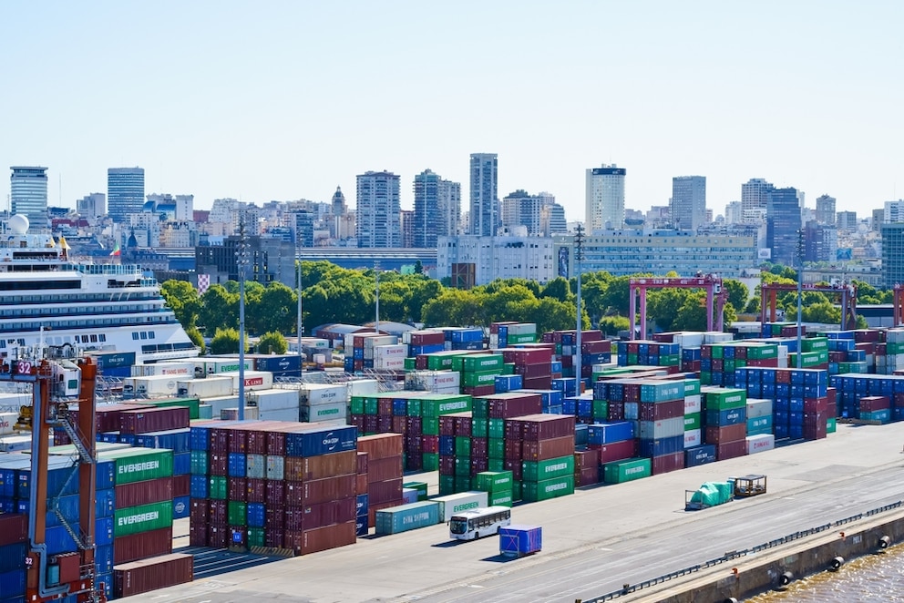 El superávit comercial marcó un récord en 2025 impulsado por exportaciones y alivio impositivo al agro