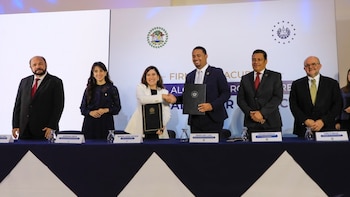 El Salvador y Belice firman un acuerdo comercial parcial con más de 400 líneas arancelarias