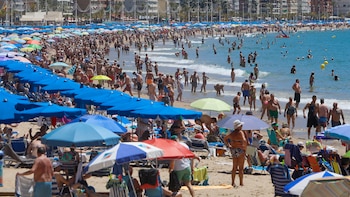 La Aemet activa avisos por calor, lluvias y tormentas este fin de semana: los termómetros rozarán los 40 grados en estas zonas