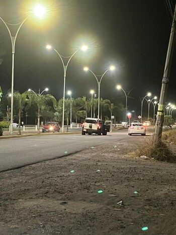 Su camioneta quedó abandonada a