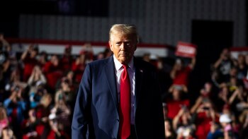 Trump, Vance y sus aliados insultan a las mujeres al final de la contienda electoral