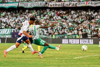 Nacional vs. Junior