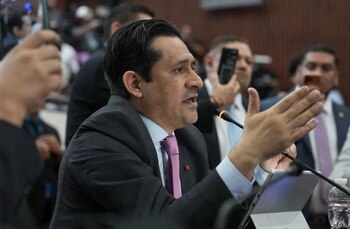 El ambiente durante la comparecencia de Mario Morazán estuvo cruzado por confrontaciones y señales de politización en el sistema institucional hondureño. (Foto: Cortesía)