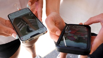 Tener un teléfono inteligente a los 12 años puede aumentar el riesgo de que un niño desarrolle trastornos alimenticios