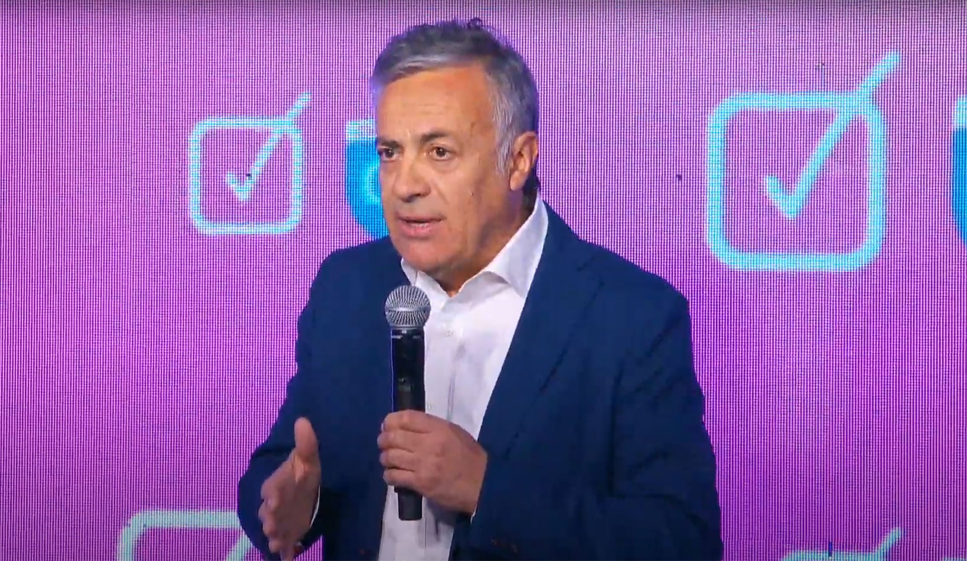 El gobernador de Mendoza Alfredo Cornejo aseguró que quiere ser recordado como impulsor de la minería en su provincia