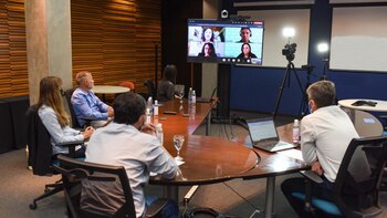 Reunión de la Fundación YPF