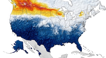 Mapa tridimensional de Estados Unidos con áreas de lluvia intensa en el sur, nieve en el noreste y temperaturas cálidas en el norte. Contornos de estados