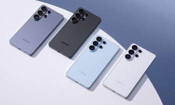 Pulsar para compartir funcionará acercando la parte superior de los teléfonos hasta que aparezca una animación de confirmación. (EFE)