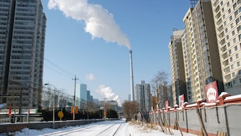 España defiende mantener la ambición del mercado europeo de CO2 frente a las peticiones de flexibilizarlo