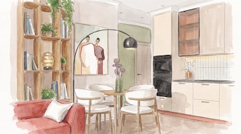 Ilustración de un sofá rojo, una estantería, una mesa de comedor redonda con cuatro sillas blancas y gabinetes de cocina.