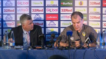 Marcelo Bielsa suele escapar al