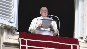 Papa Francisco pidió orar para que cese la violencia en el Perú