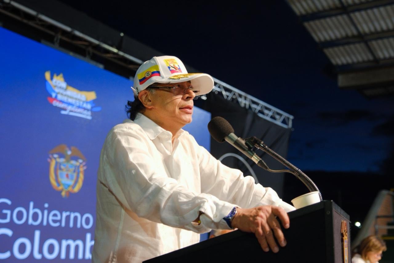 Gustavo Petro defendió que la embajada de Sarabia no es un premio y expuso tensiones internas - crédito Ovidio González/Presidencia