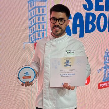Álex Ferreiro, galardonado como
