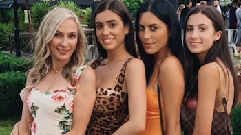 Alexandra Censori, madre de Bianca,