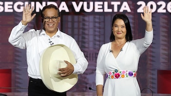 Roberto Sánchez y Keiko Fujimori incumplen su compromiso y dejan plantado a TV Perú