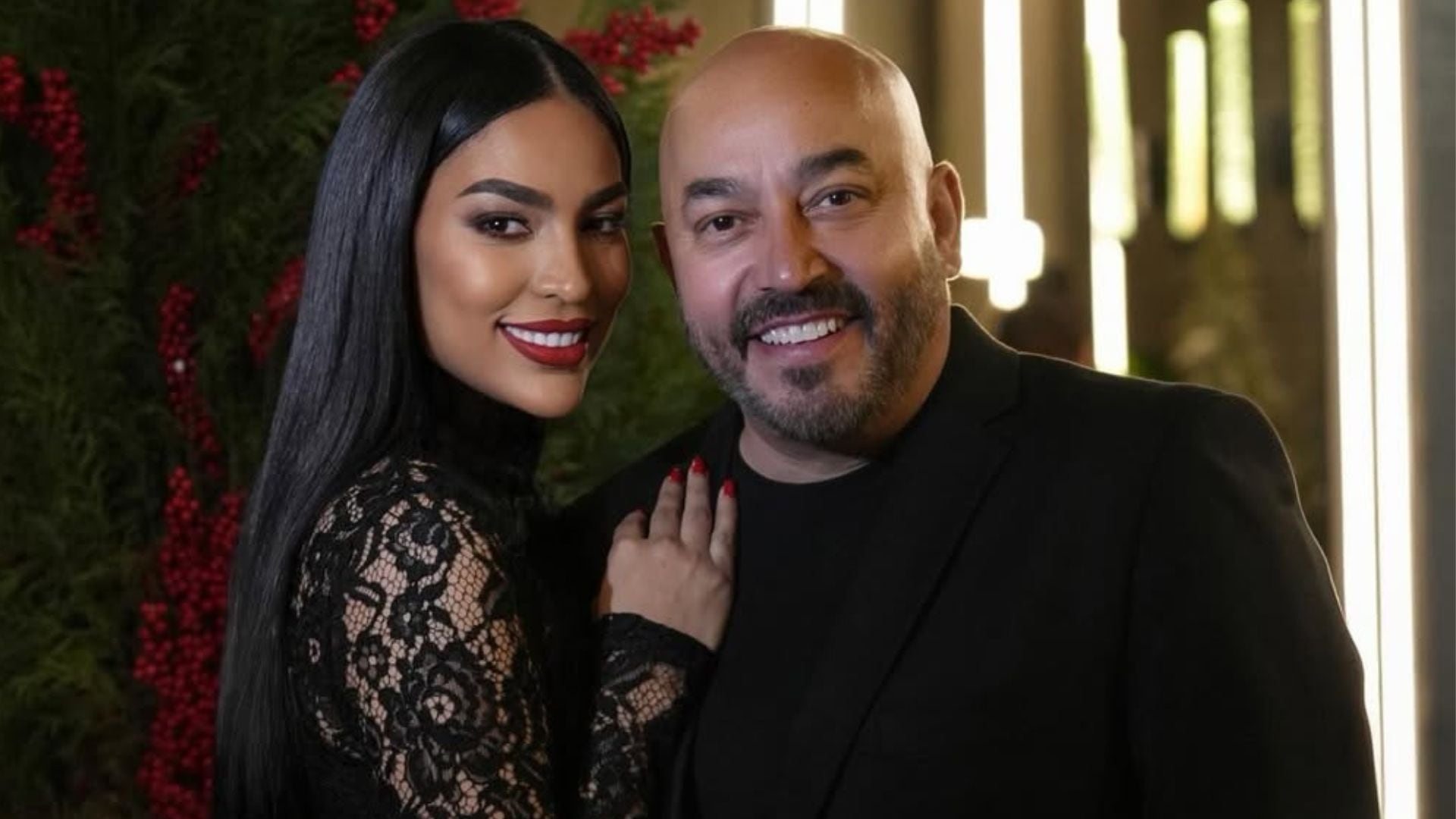 Lupillo Rivera y la modelo Taína Pimentel anunciaron su compromiso, una noticia que llega en medio de la atención mediática. (Instagram: @tainapimentelofficial)