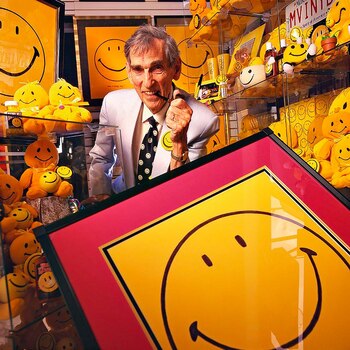 Harvey Ball propuso celebrar el primer viernes de octubre el día mundial de la sonrisa. (AP)