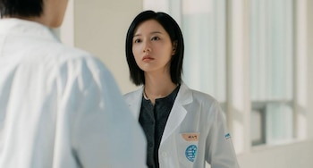 Imágenes del kdrama "Doctora X"