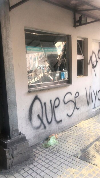 Pintadas en el interior del