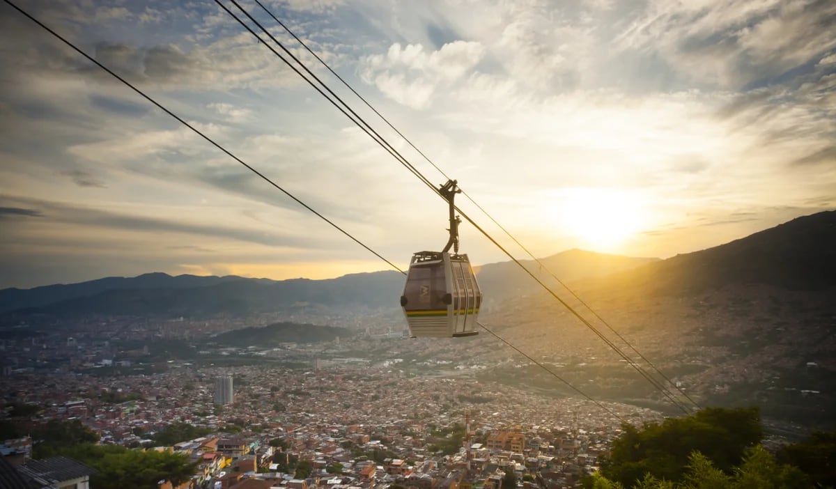 El tiktoker conoce las principales ciudades y pueblos del país - crédito Colprensa