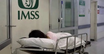 La menor de 11 años fue atendida en el Hospital General de Zona número 13 del IMSS en Matamoros. (@XiomaraVargasTV)
