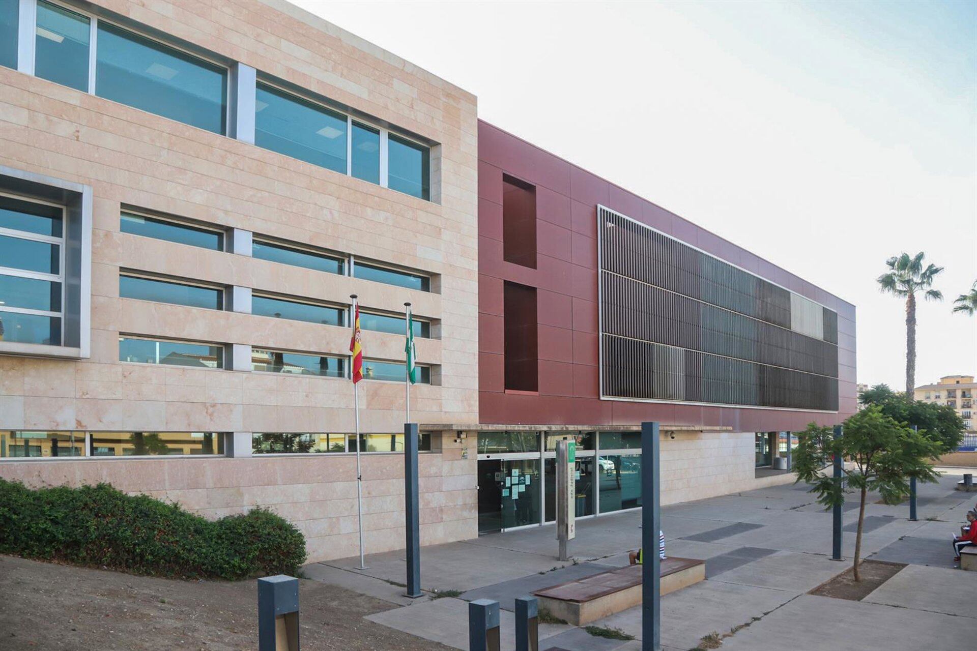 Un detenido acepta la condena por disparar sobre dos hermanos en Vélez-Málaga