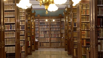 La RAE digitalizó su archivo