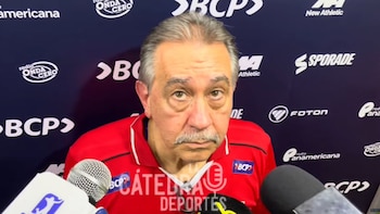 Antonio Rizola se defiende tras dolorosa derrota de Perú ante Chile en Copa Sudamericana de vóley 2026: “Sentado en casa es fácil decir”