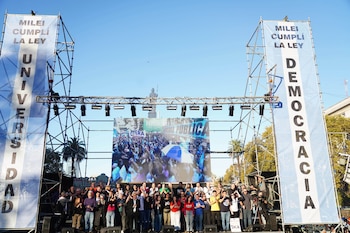 Marcha Federal Universitaria - Plaza de mayo - 12 de mayo