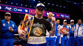 Canelo Álvarez recibe advertencia previo a su pelea del 12 de septiembre: “Lo vamos a vencer”