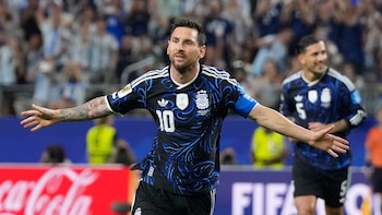 Vídeo resumen del Argentina-Jordania (1-3): Messi marca otro gol y cierra una fase de grupos perfecta para la albiceleste