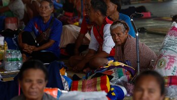 Miles de desplazados por el