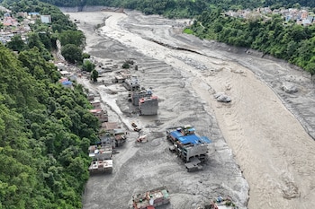 Las impactantes fotos del GLOF en Nepal y el Tíbet