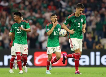 México empató 2 - 2