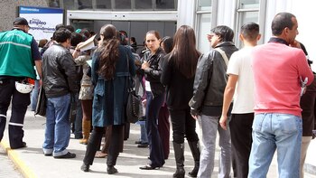 Así puede aplicar a 1.500 vacantes de empleo que solo piden el bachillerato
