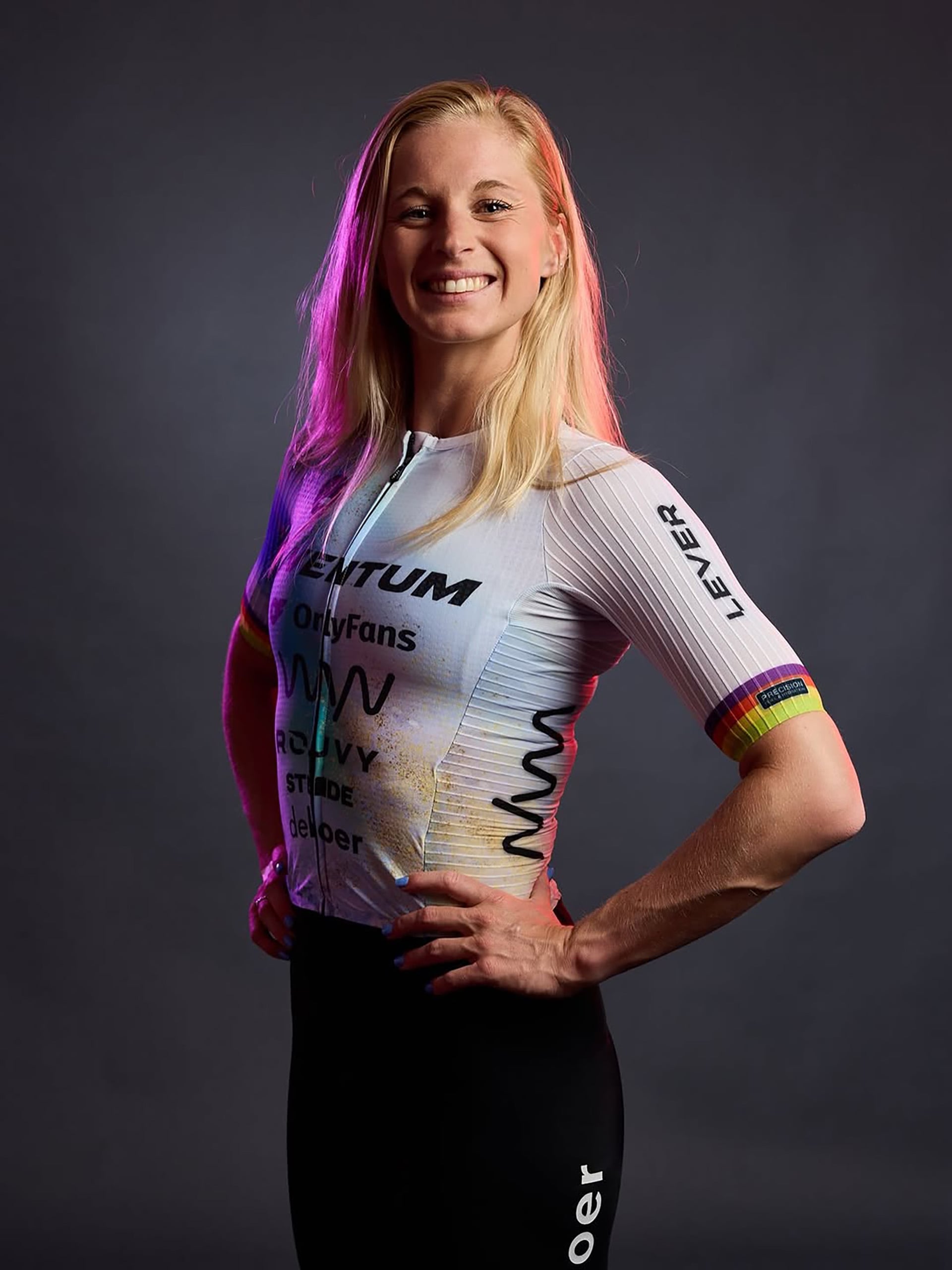 Steph Clutterbuck fusiona su experiencia en el triatlón con el entrenamiento personalizado y la comunicación digital.