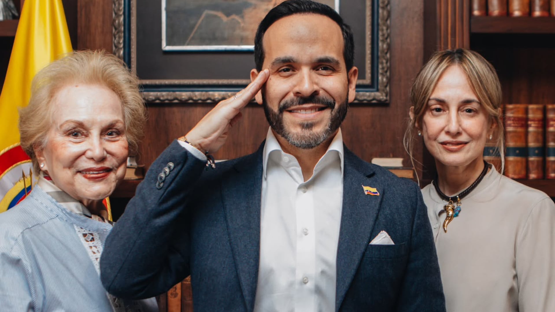 Abelardo de la Espriella designó a Silvia Tcherassi como embajadora ad honorem de la Moda, la Creatividad y la Identidad de Colombia