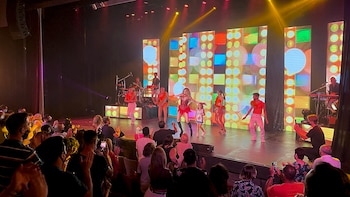 Estreno de Fatima es Camaleonica