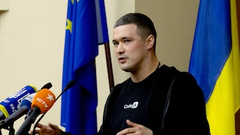 El Parlamento de Ucrania aprueba